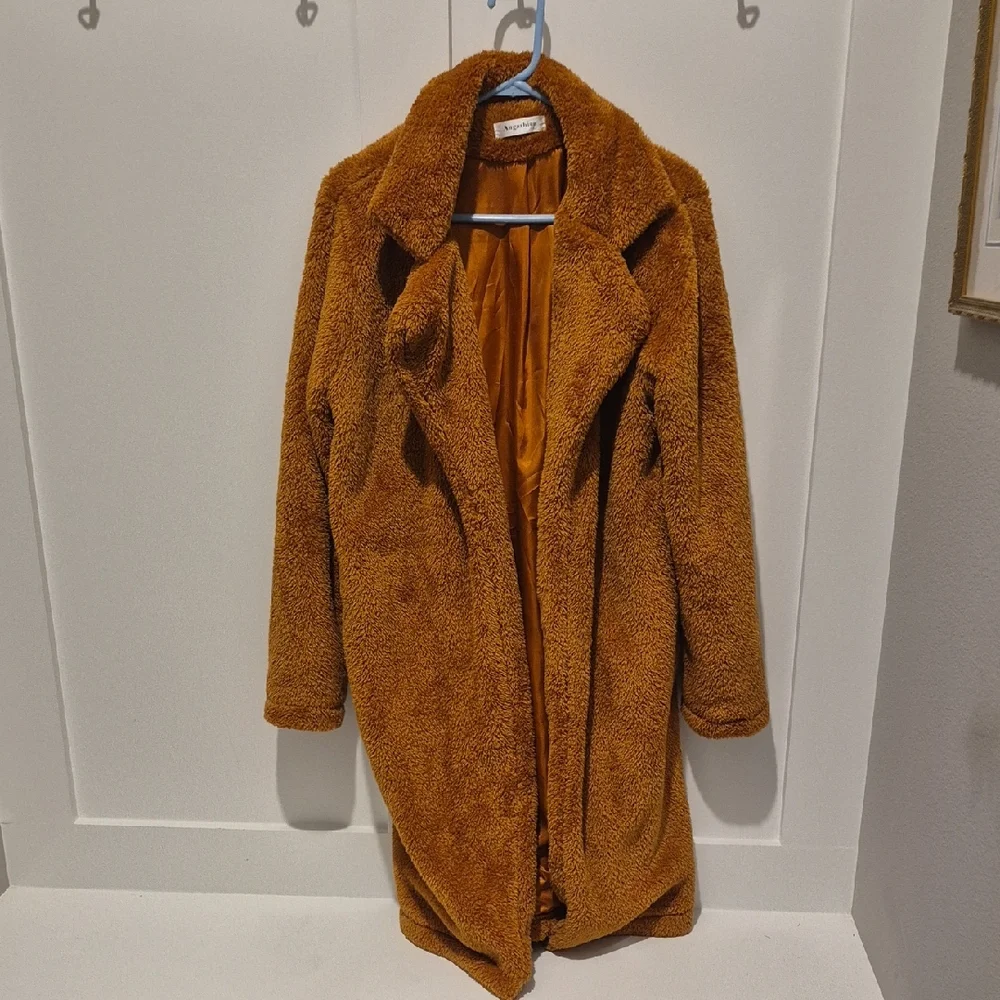 Tan Teddy Coat | Large - Picture 3 of 7